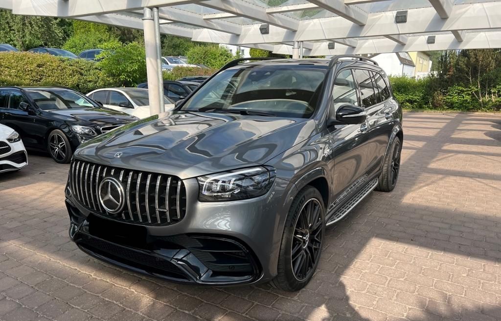 MERCEDES GLS 63 AMG | předváděcí auto skladem | V8 biturbo | výkon 612 koní | šedá metalíza | maximální výbava | nákup online | AUTOiBUY.com